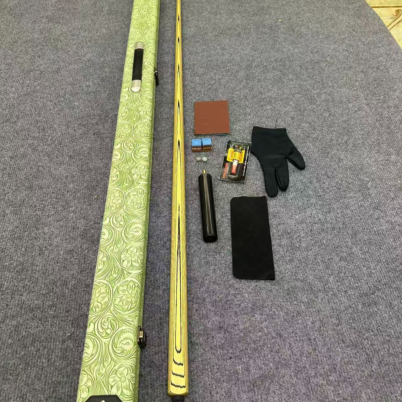 Golf Equipment Used - Golf Driver Wedge Utility Shaft Pool